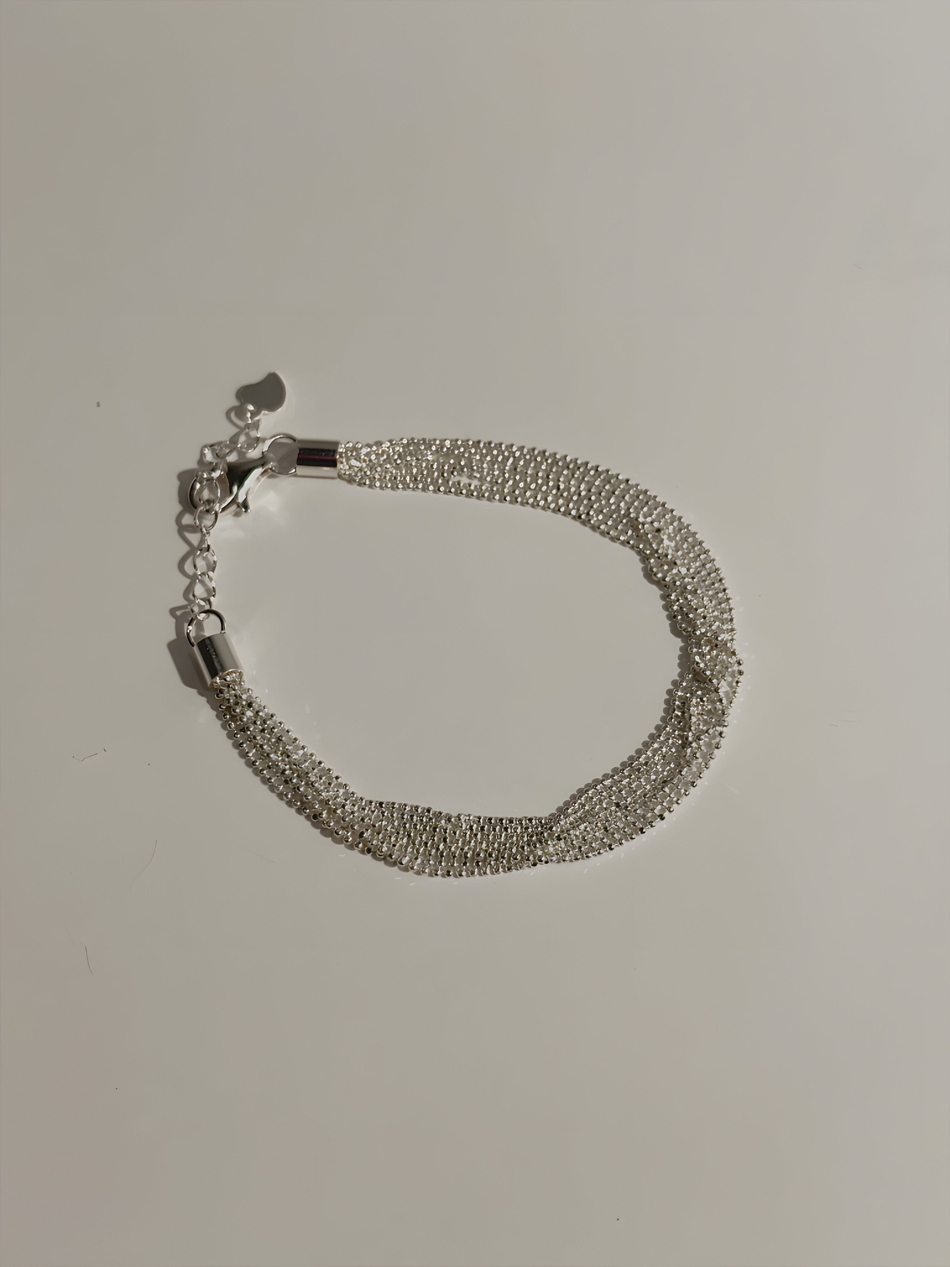 Minimalistic cluster Bracelet - 925 Silver & Rhodium Plated
