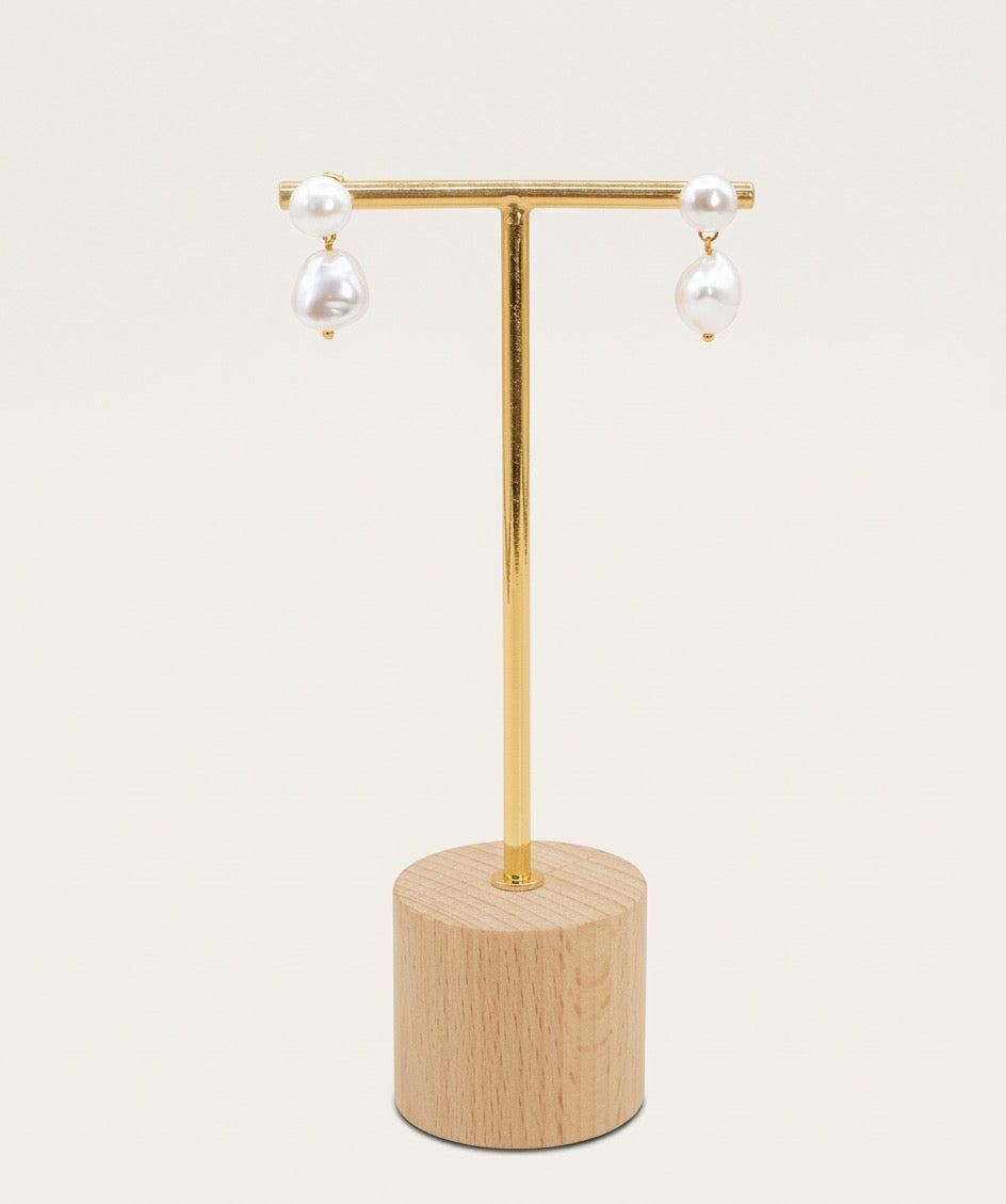 Button Pearl Drop Earring