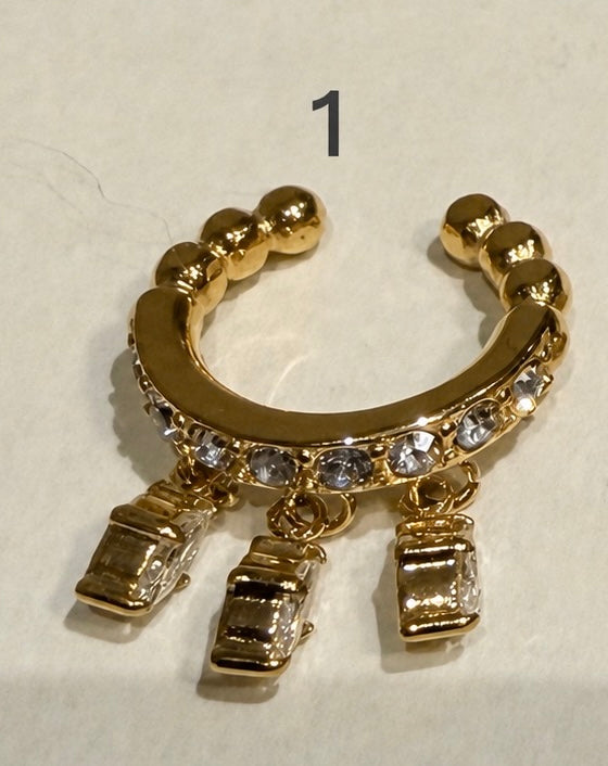 Ear cuff